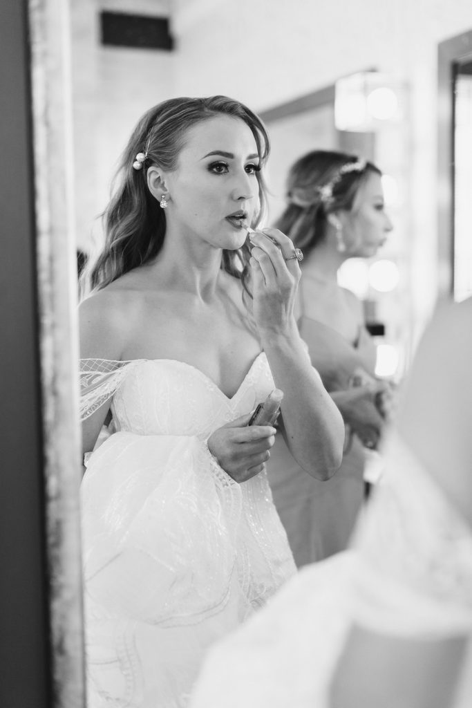 Pinterest worthy bride getting ready mirror lipstick