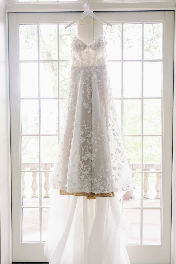 bridal gown hanging silhouette 