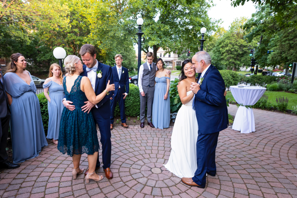 joint parent intimate first dances