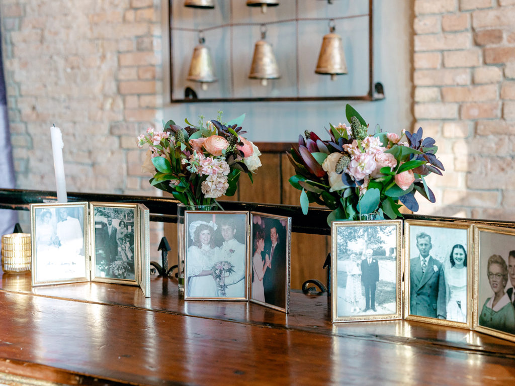 ancestor's wedding photos as wedding decor tradition