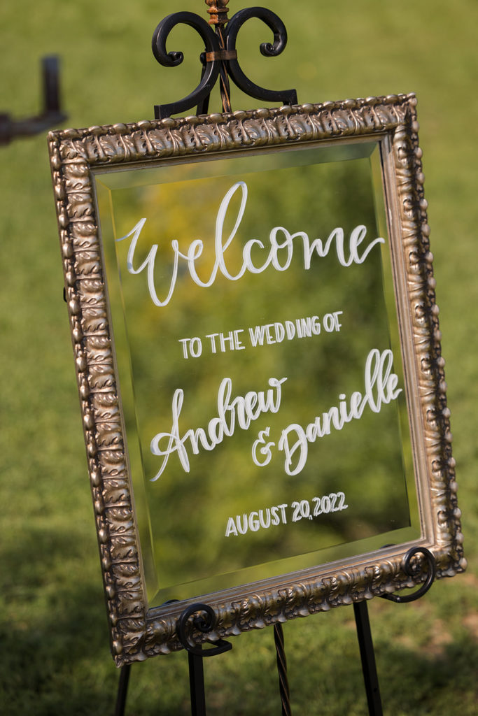 framed-mirror-wedding-welcome-sign