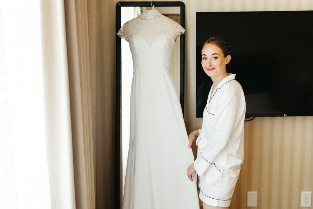 bride-getting-ready-dress-hanging