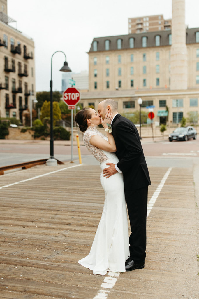 bride-groom-urban-portrait-kiss