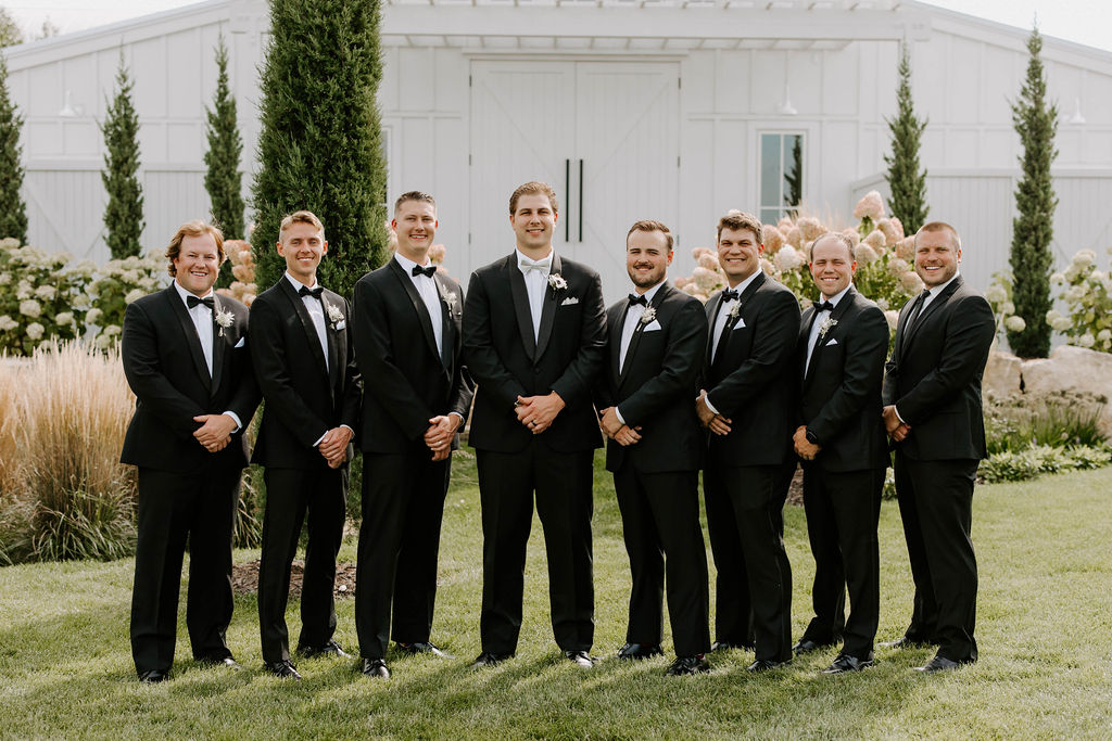 groomsmen-group-photo-black-suits