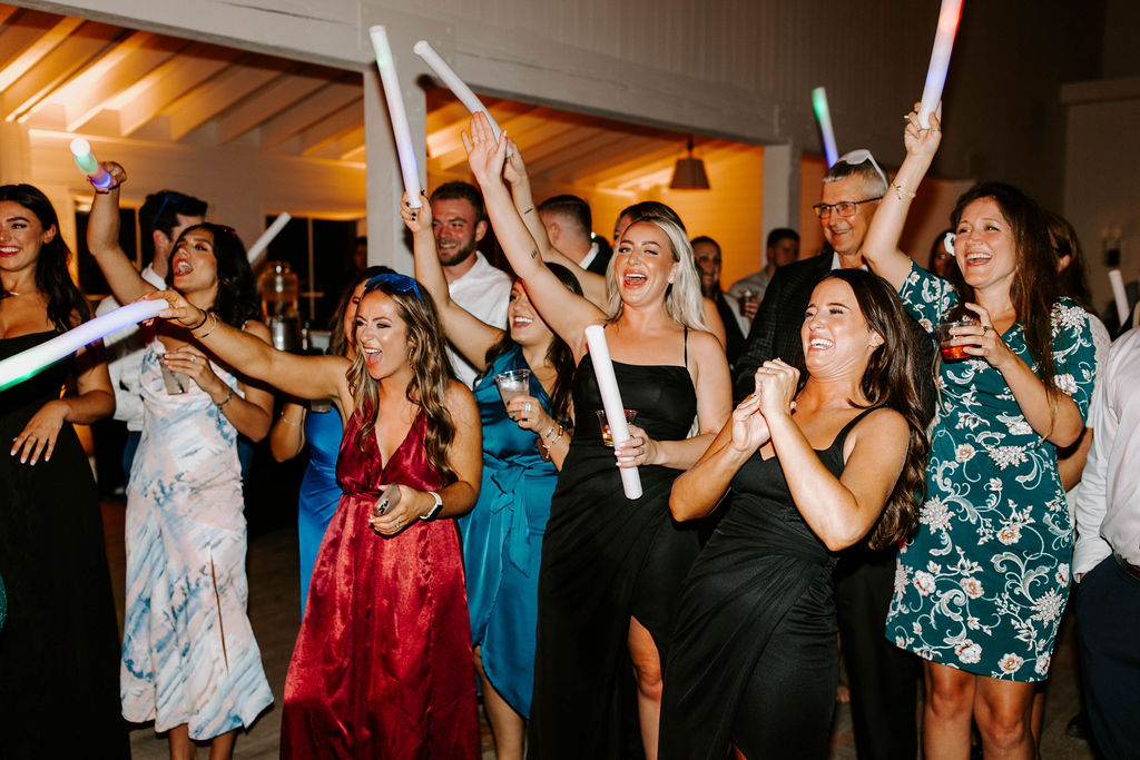 wedding-reception-dance-floor-glow-sticks-party-redeemed-farm