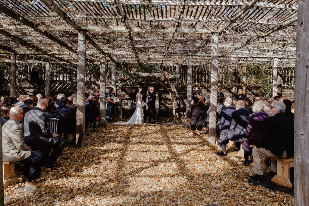 outdoor-wedding-ceremony-unique-minnesota-venue