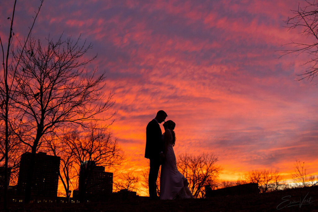 bride-groom-sunset-colorful-sky-silhouette