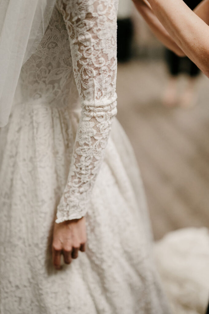 vintage wedding dress lace details