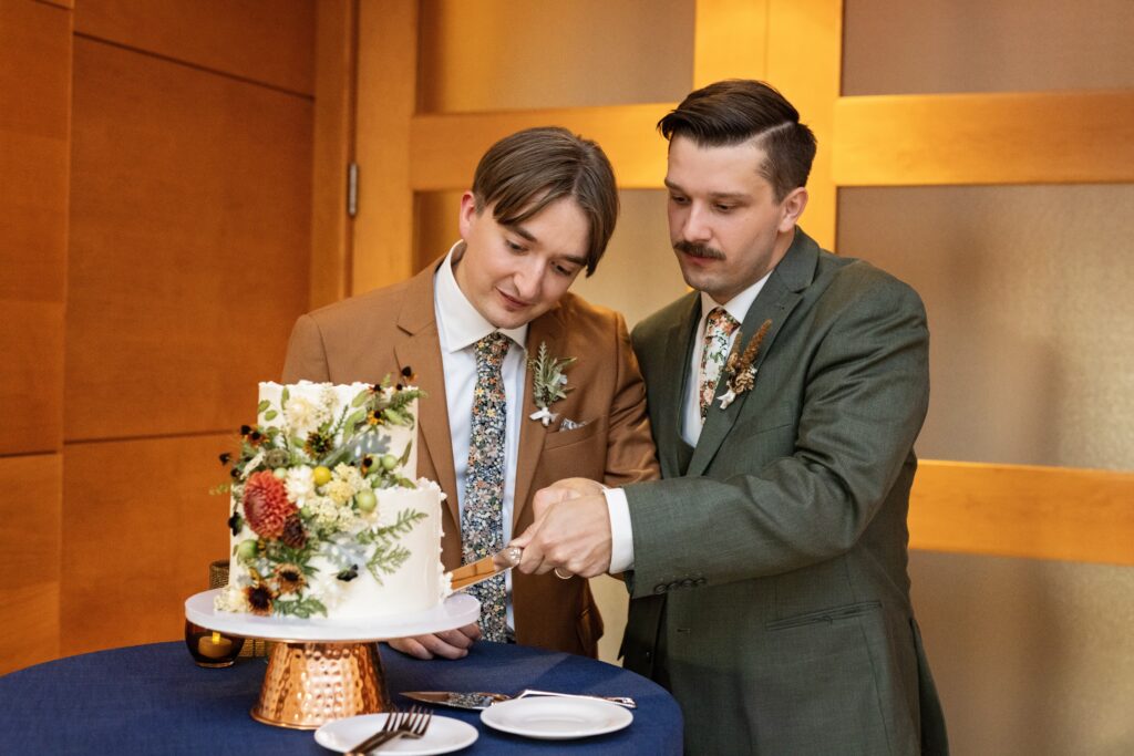 grooms private cake cutting at Minneapolis Institute of Art