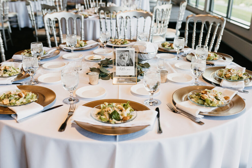 guest tables at Leopold’s Mississippi Gardens reception