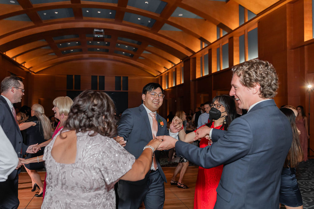 dance floor at Minneapolis Institute of Art museum wedding