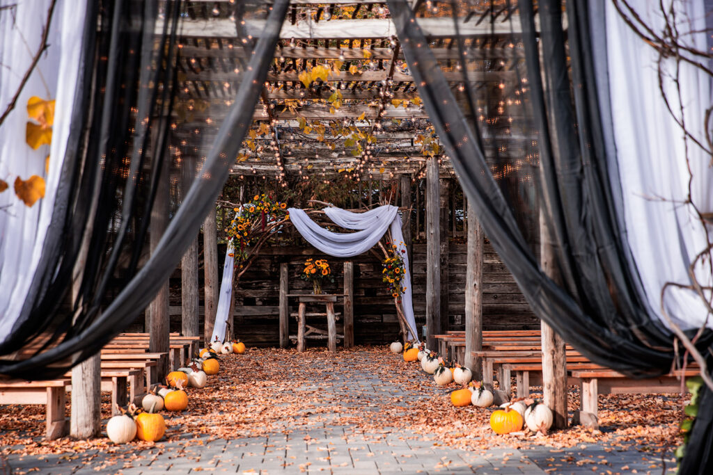 October wedding at The Gardens in Lath House