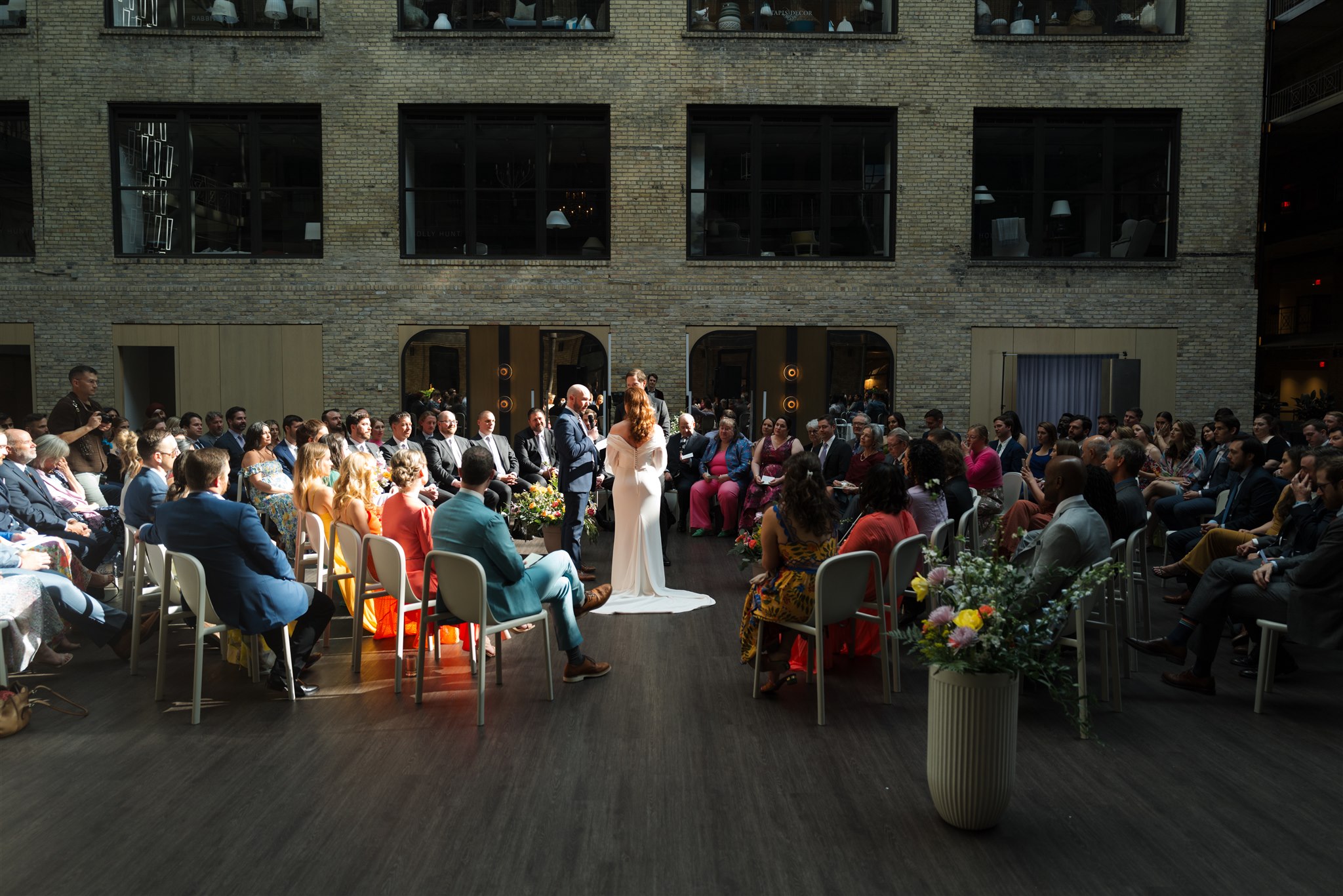 Wedding in the round at International Market Square with Spring Colors